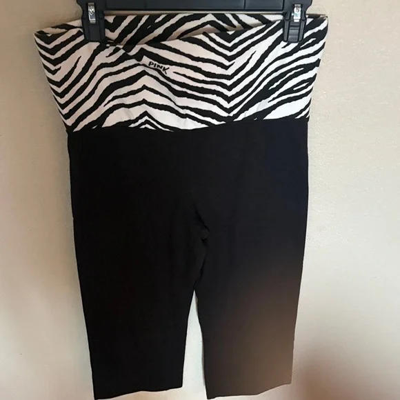 PINK Victoria's Secret Zebra Print Kids Leggings - Picture 2 of 3